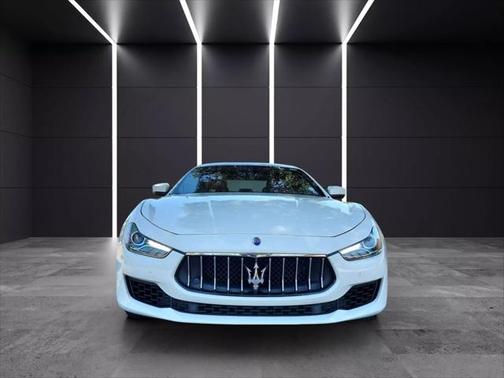 2018 Maserati Ghibli Base