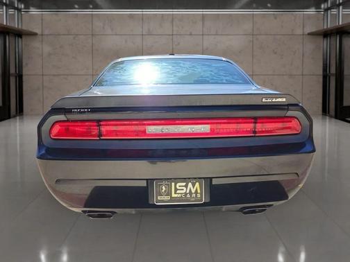 2009 Dodge Challenger SRT8