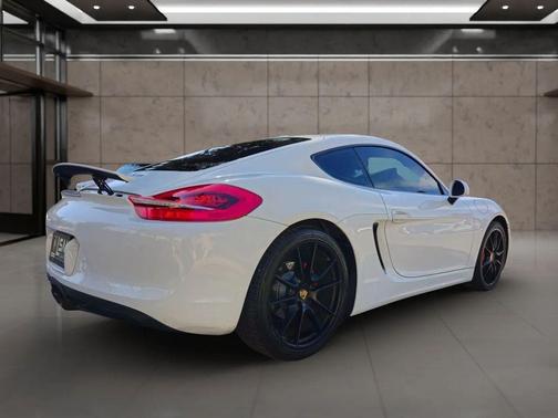 2015 Porsche Cayman 