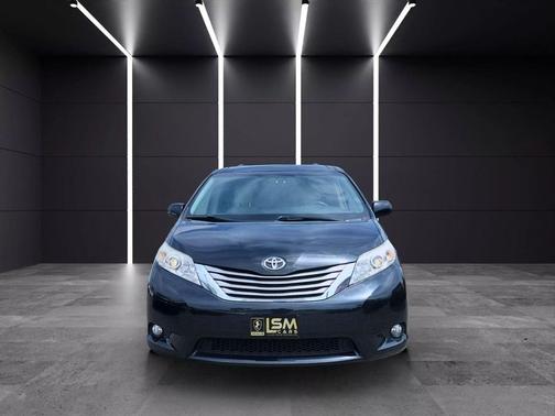 2015 Toyota Sienna XLE Premium