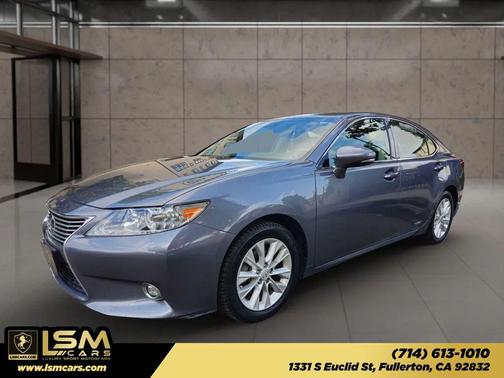 2014 Lexus ES 300h Base