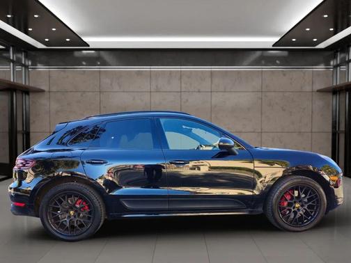 2018 Porsche Macan GTS