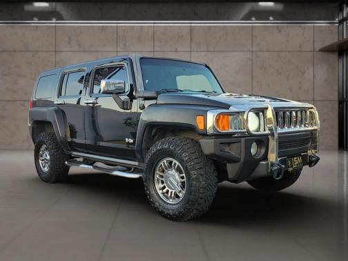 2006 Hummer H3 Base