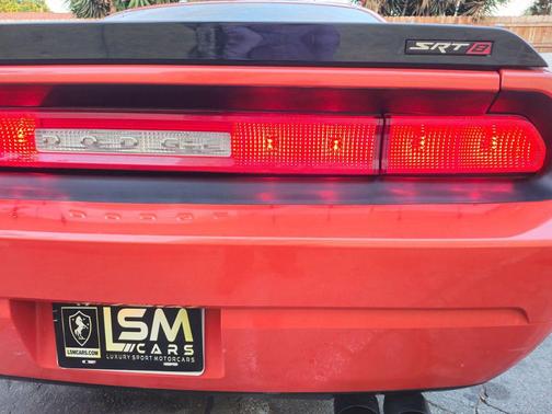 2008 Dodge Challenger SRT8