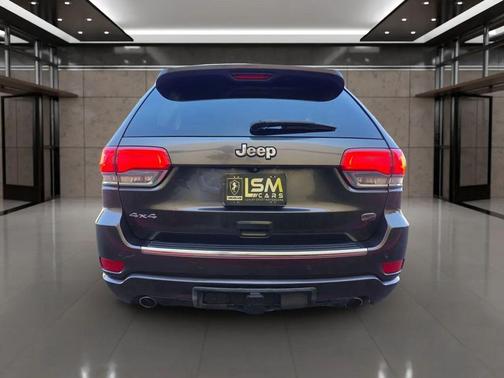 Granite Crystal Metallic Clearcoat 2015 Jeep Grand Cherokee Overland