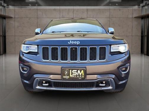 Granite Crystal Metallic Clearcoat 2015 Jeep Grand Cherokee Overland