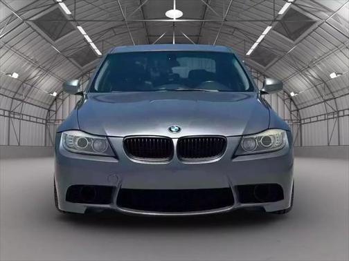 2011 BMW 335 335i