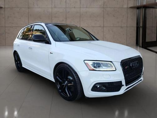 2017 Audi SQ5 3.0T Premium Plus