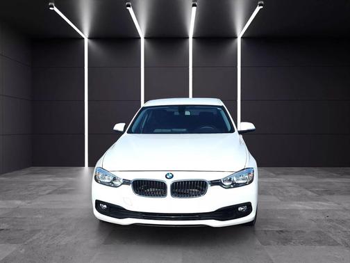 2016 BMW 320 i