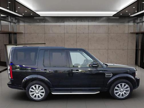 2016 Land Rover LR4 Base
