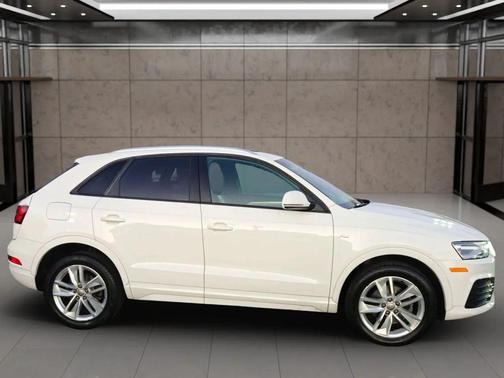 2018 Audi Q3 2.0T Sport Premium