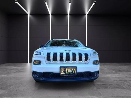 2017 Jeep Cherokee Sport