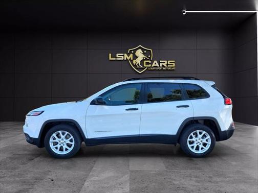 2017 Jeep Cherokee Sport