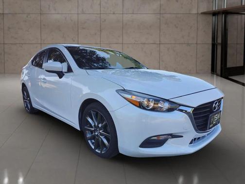 Snowflake White Pearl Mica 2018 Mazda Mazda3 Touring