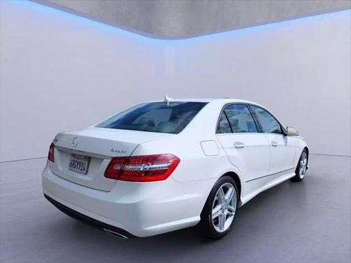 2011 Mercedes-Benz E-Class 4MATIC