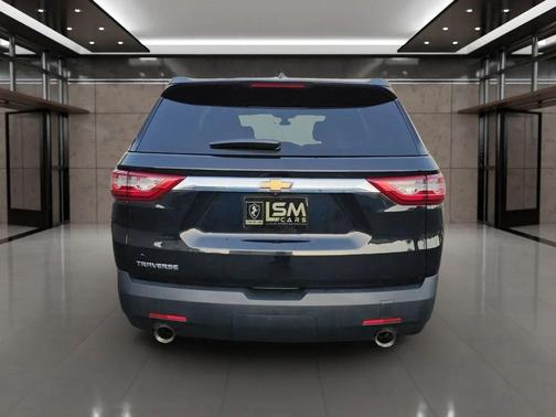 2021 Chevrolet Traverse LS