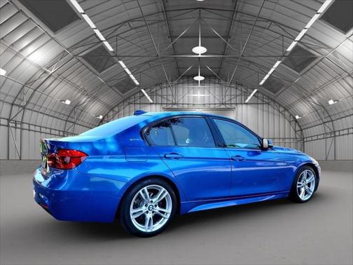 2018 BMW 330e iPerformance