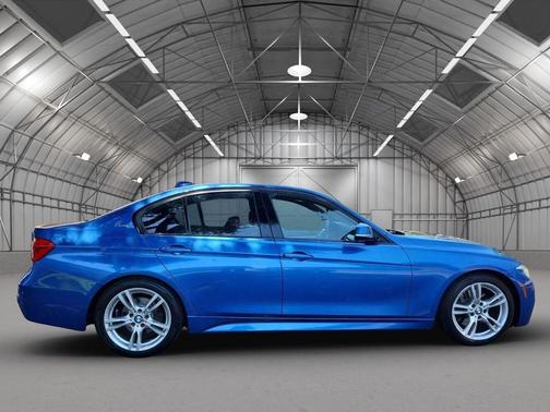 2018 BMW 330e iPerformance