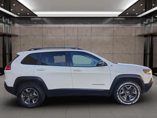 2019 Jeep Cherokee Trailhawk Elite