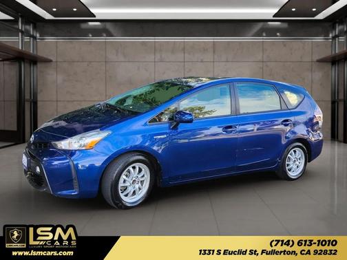 2017 Toyota Prius v Two