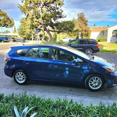 2017 Toyota Prius v Two