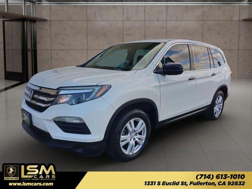 White Diamond Pearl 2018 Honda Pilot LX