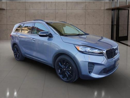 2019 Kia Sorento S