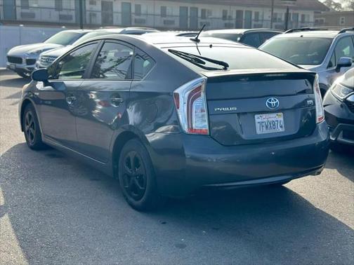 2014 Toyota Prius Three