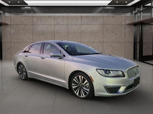 2017 Lincoln MKZ Hybrid Reserve