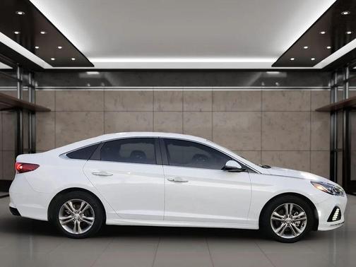 2019 Hyundai SONATA SEL