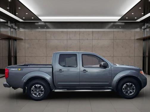 2017 Nissan Frontier PRO-4X