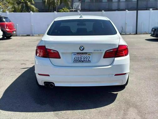 2012 BMW 528 528i