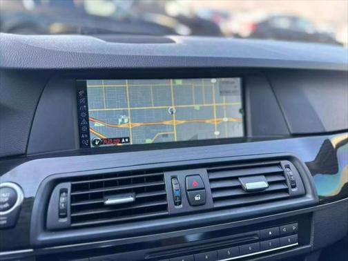 2012 BMW 528 528i