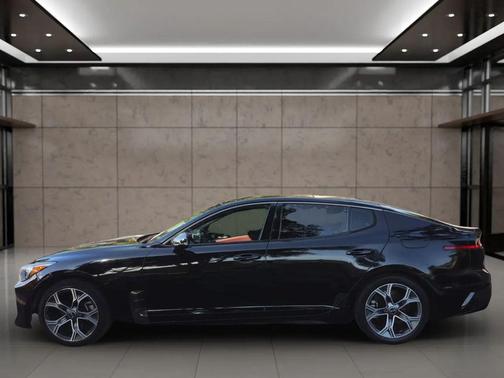 2021 Kia Stinger GT-Line