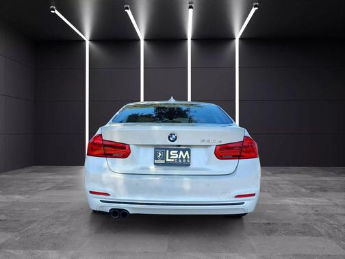 2017 BMW 330e iPerformance
