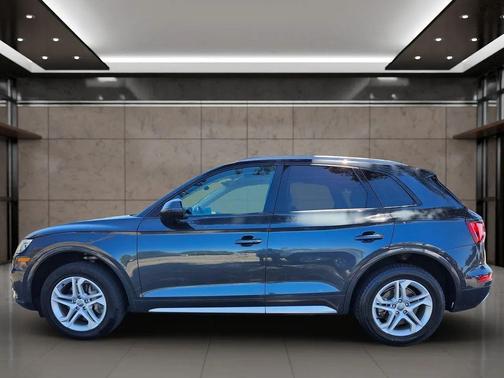Gray 2018 Audi Q5 2.0T Premium