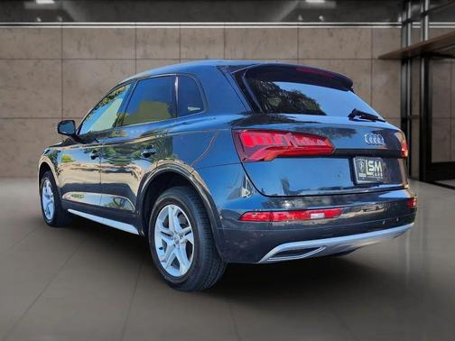 Gray 2018 Audi Q5 2.0T Premium