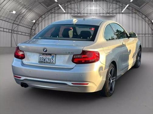 2017 BMW 230 230i