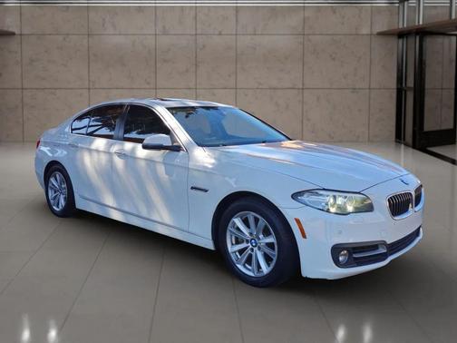 2016 BMW 528 528i