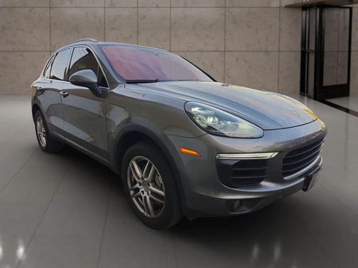 2016 Porsche Cayenne Cayenne