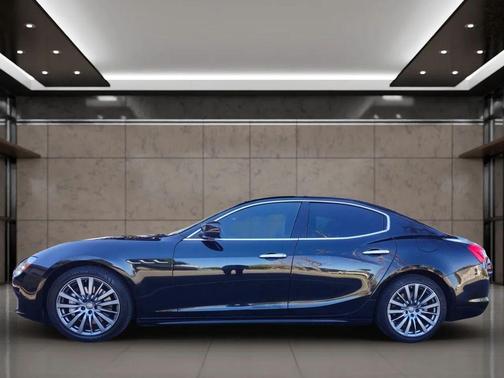 2020 Maserati Ghibli 
