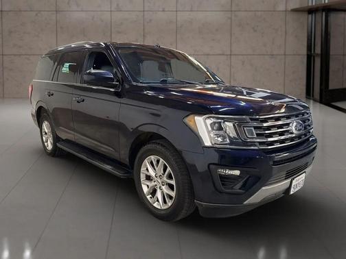 Antimatter Blue Metallic 2021 Ford Expedition XLT