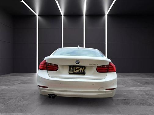 2015 BMW 328 328i