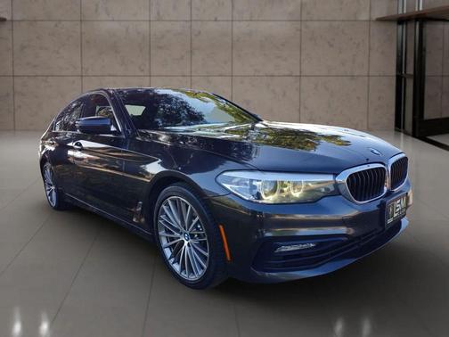 Gray 2018 BMW 540 540i