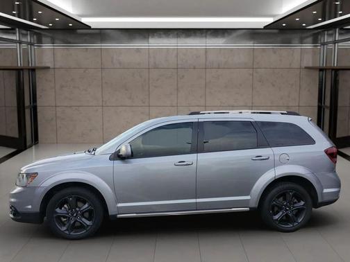 2020 Dodge Journey Crossroad