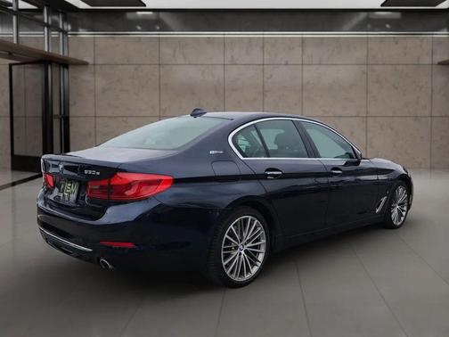 2018 BMW 530e xDrive iPerformance
