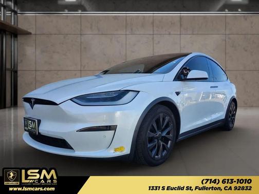 Pearl White Multi-Coat 2022 Tesla Model X