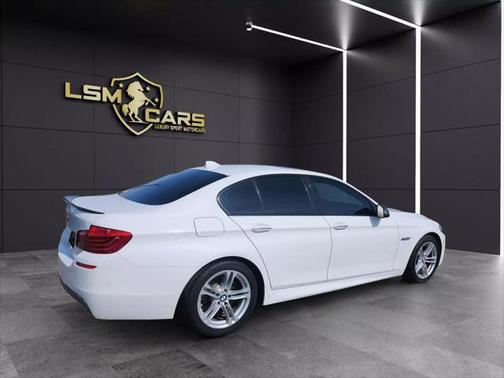 2016 BMW 528 528i