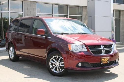 Photo 2 of 51 of 2020 Dodge Grand Caravan SXT