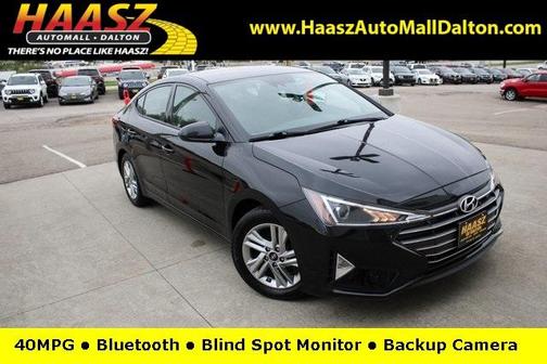 Photo 1 of 42 of 2020 Hyundai Elantra SEL